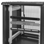 Przepust szczotkowy Qoltec do szaf RACK 19