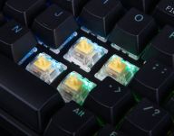Klawiatura bezprzewodowa Modecom Volcano LANPARTY BT RGB Gaming mechaniczna (Przełącznik żółty Gateron) - 8
