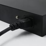 Switch niezarządzalny Qoltec przełącznik sieciowy Fast Ethernet PoE | 8x RJ45 | 2x RJ45 Uplink | 120W | 10/100Mb/s - 7