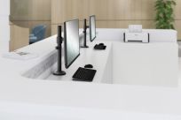 Uchwyt biurkowy kolumnowy pojedynczy (zacisk) DIGITUS 1xLCD max. 32